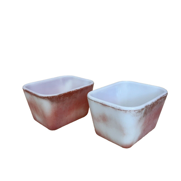 2 Vintage PYREX Faded Red 501-B DISHES ONLY (No Lids) Refrigerator Bowls - Picture 1 of 9